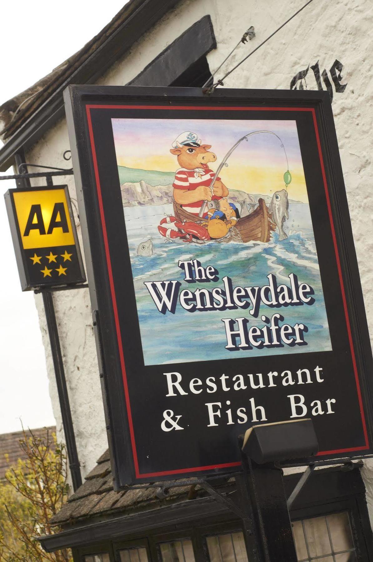 The Wensleydale Heifer Hotell Leyburn Exteriör bild
